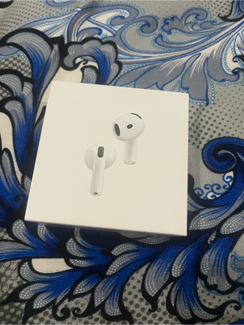 Apple AirPods Active Noise Cancellation (White) Wireless